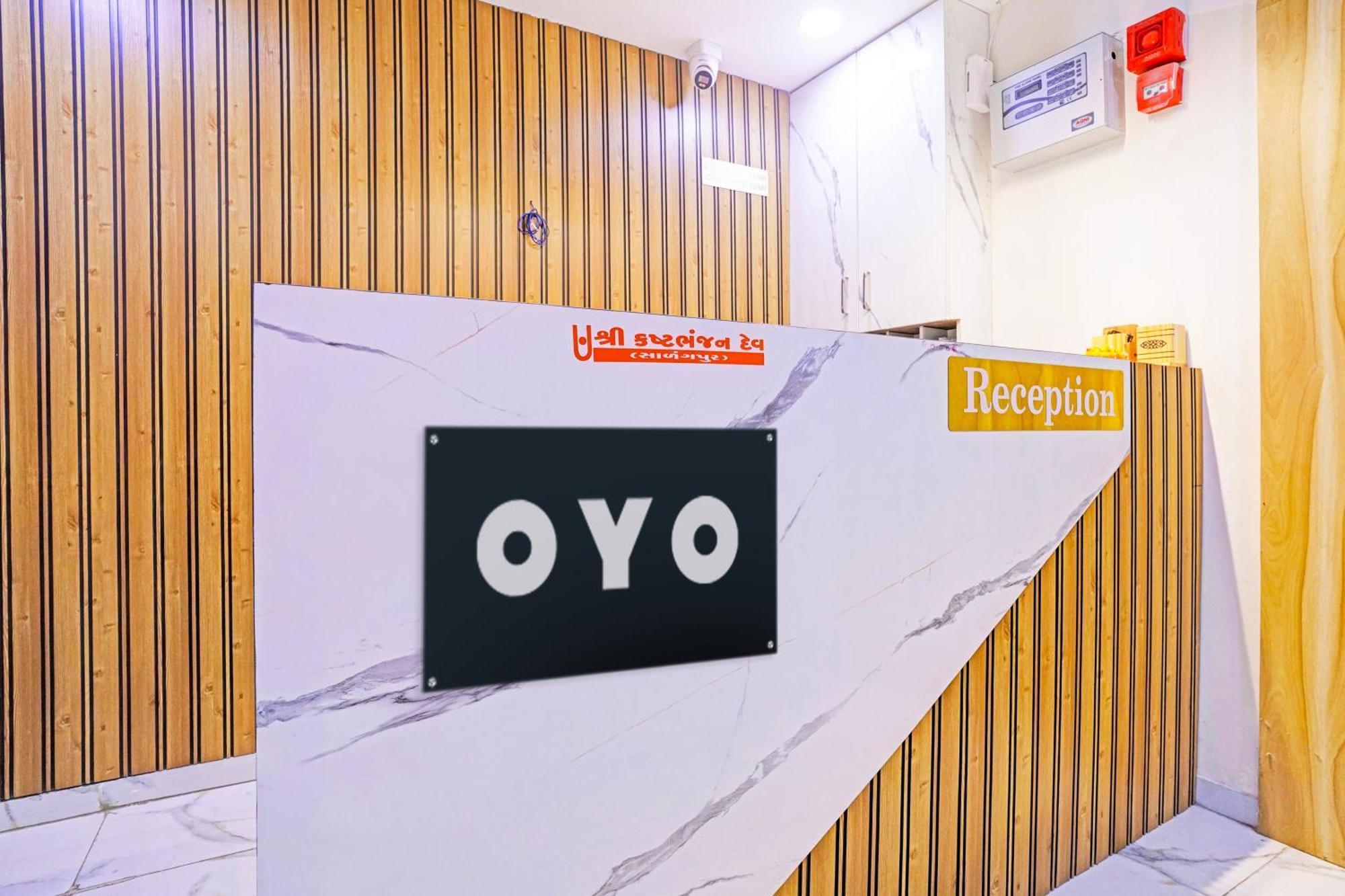 Hotel O Patang 24 Ahmadabad Zewnętrze zdjęcie